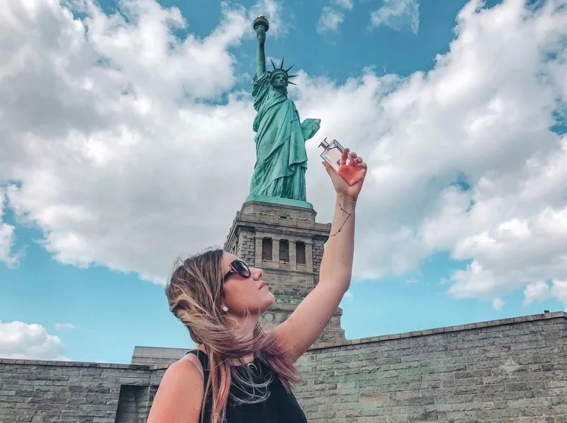 Tượng Nữ thần Tự do không nằm ở Manhattan mà ở đảo Liberty.
